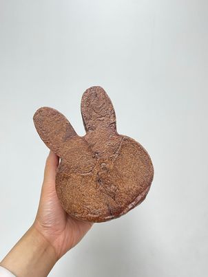 粒粒朱古力兔仔生吐司