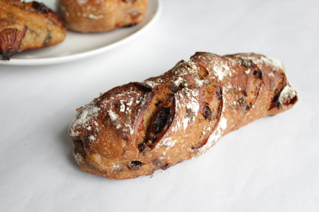 白葡萄乾酸種麵包 Sourdough golden raisin and raisin 200g