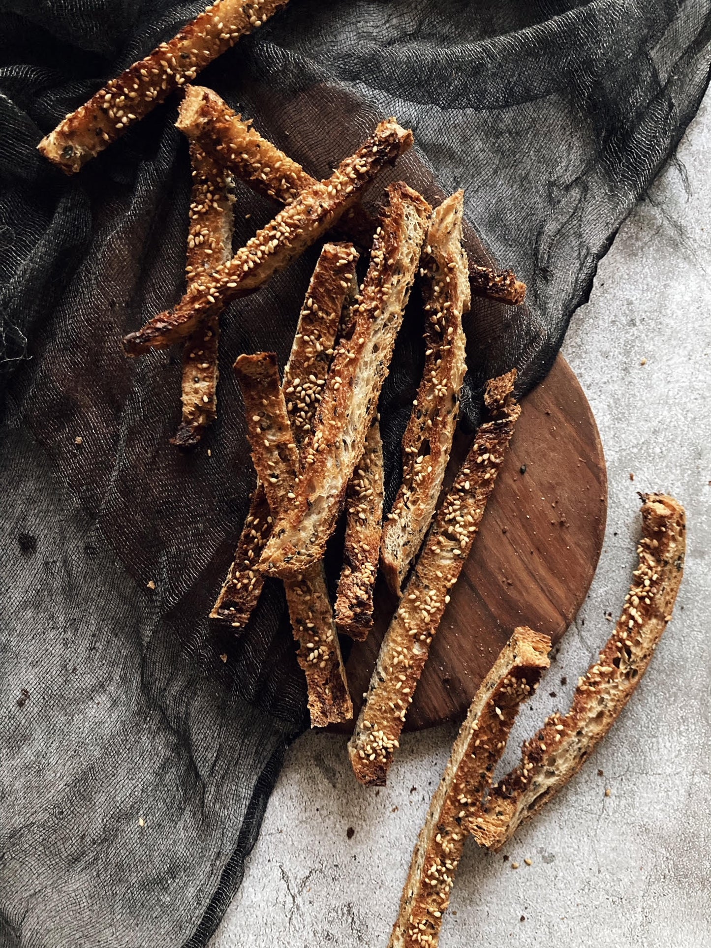 黑白配芝麻酸種麵包脆條 Black Sesame Artisan Bread sticks (Vegan)