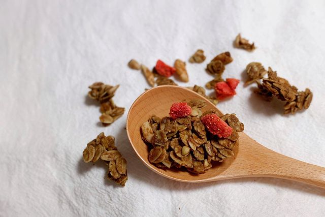 焙茶士多啤梨燕麥脆片